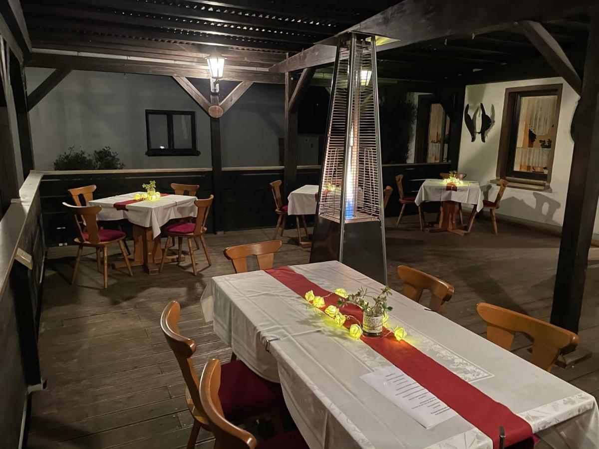 Pension & Gaststaette Bauernstube Heinsdorfergrund 外观 照片