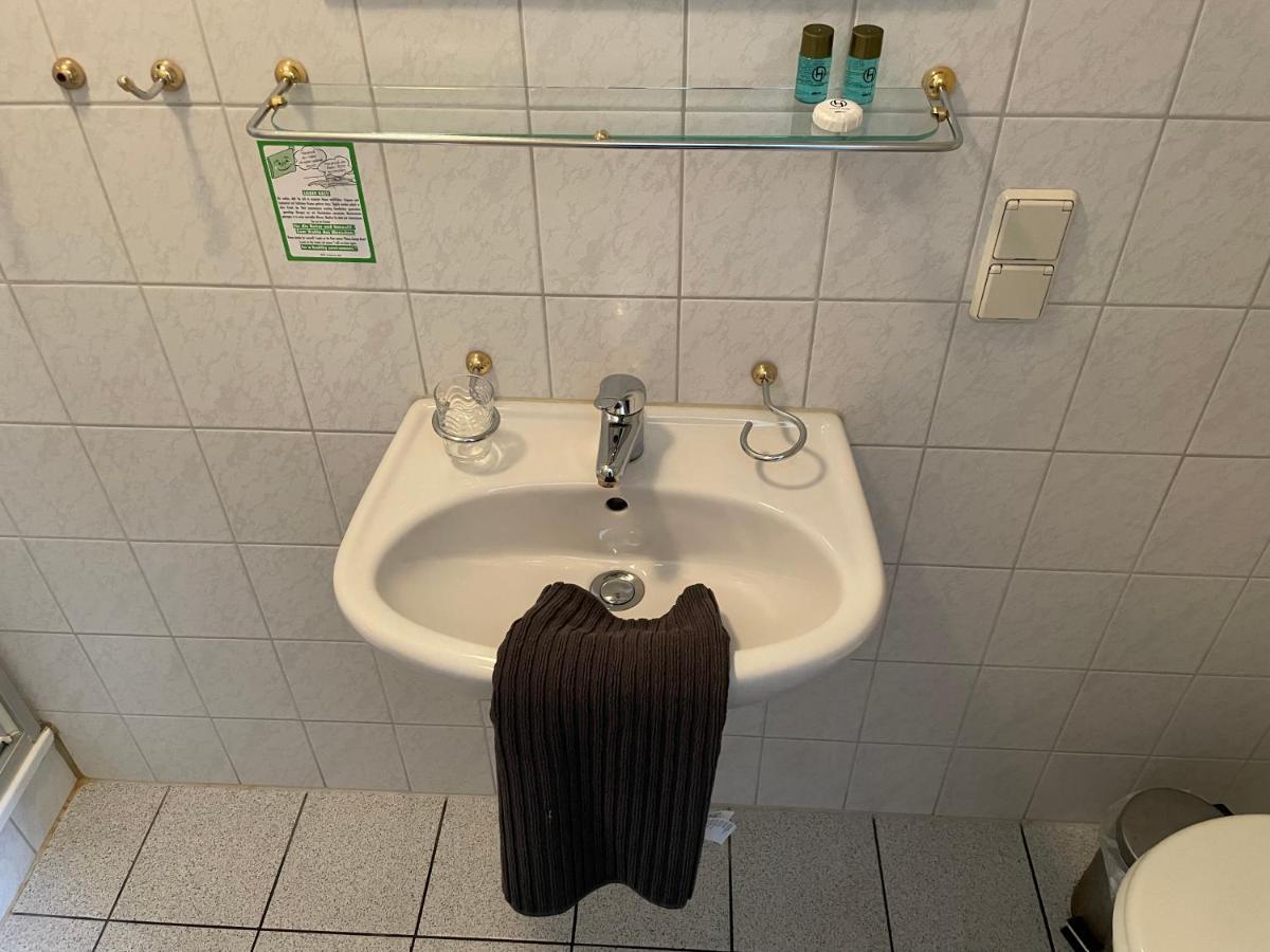 Pension & Gaststaette Bauernstube Heinsdorfergrund 外观 照片